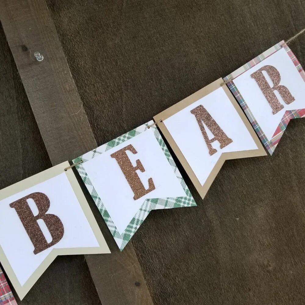 LITTLE BEAR- Red and White Party Decorations Set